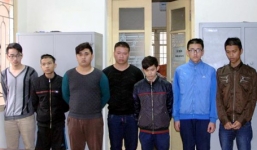 Bắt nhóm học sinh dùng dao đâm công an tại Hà Nội